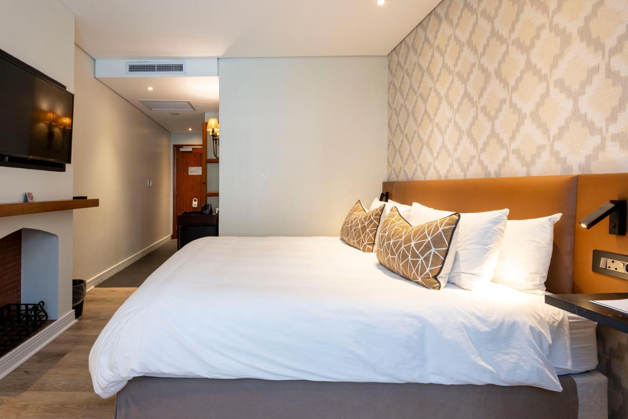 Anew Hotel Hilton Pietermaritzburg Екстер'єр фото