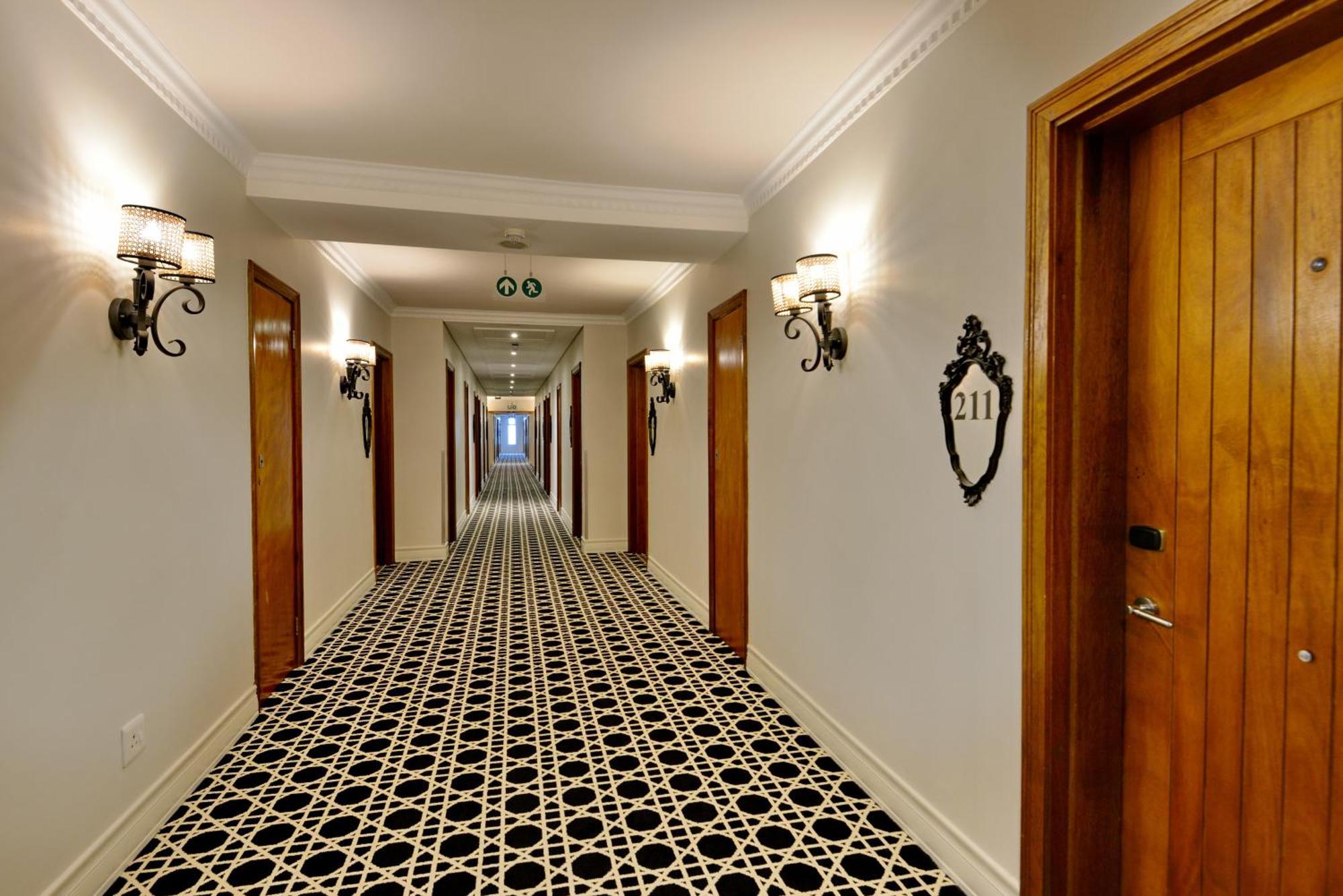 Anew Hotel Hilton Pietermaritzburg Екстер'єр фото